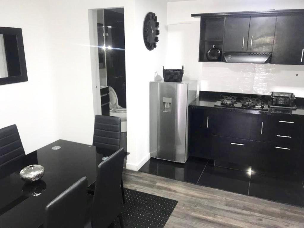 Estadio Apartamentos メデジン エクステリア 写真